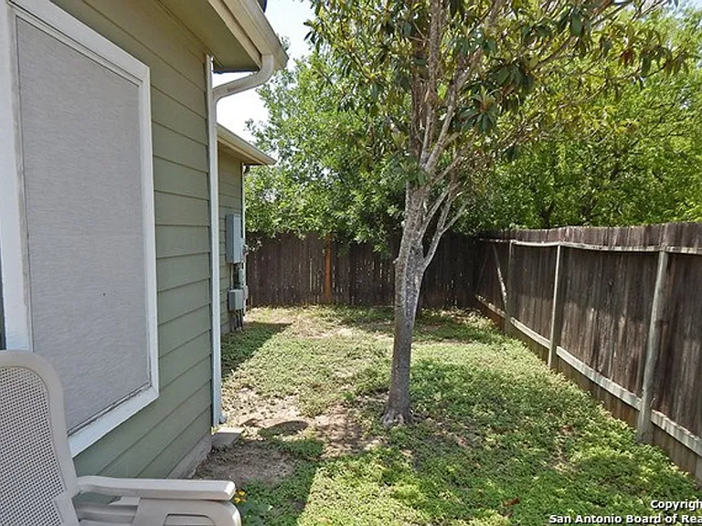 2735 Crown Holw — Photo 13