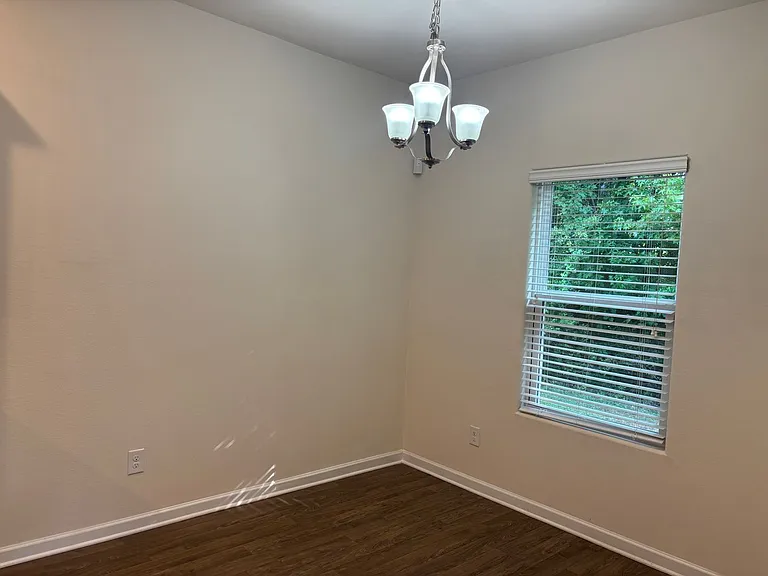 7617 Malden Park Dr — Photo 8