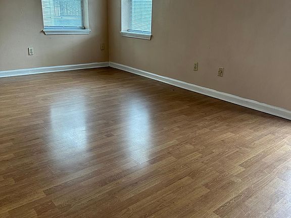 4th image of 2618 Carr St APT 6