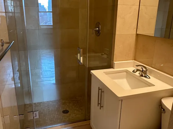 435 East 79th Street image 8 of 13