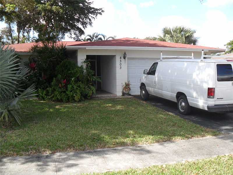 1st image of 8303 NW 74th Ter