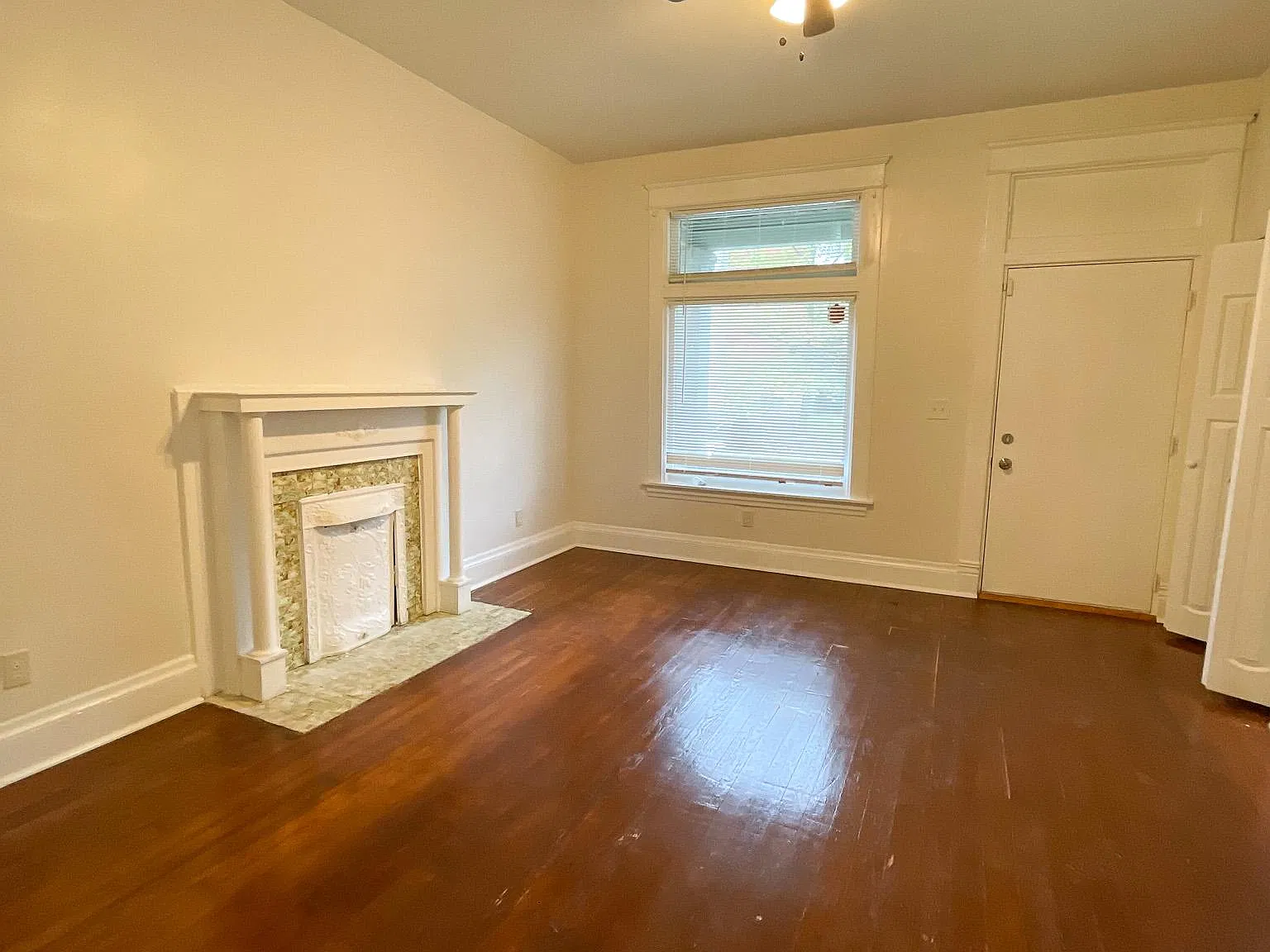 4 bed, 1772 sqft, $3,199 — Photo 4