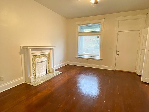5th image of 2219 Stratford Ave