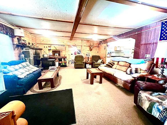 2nd image of 7 Bear Run Hollow Ln