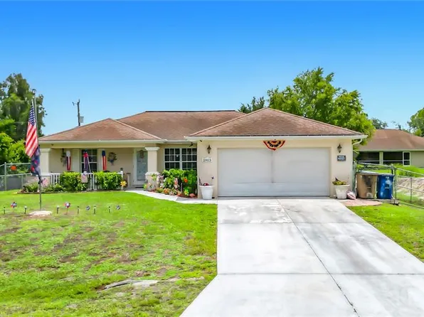 2903 38th St SW, Lehigh Acres, FL 33976