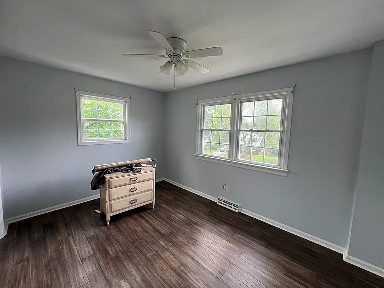 4307 N Lakefront Dr — Photo 5