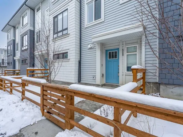 857 E Belmont Dr SW #528, Calgary, AB T2X 4P2