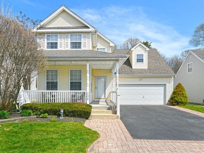 209 Pleasant Drive, Bay Shore, NY, 11706