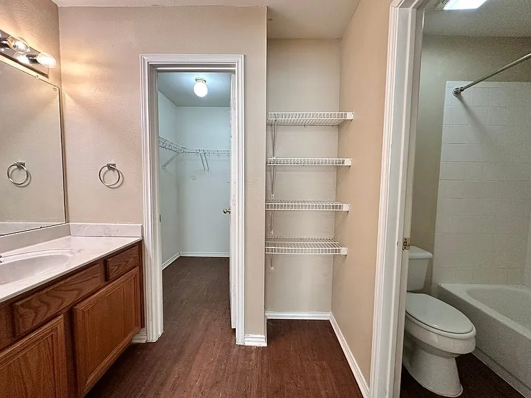 3031 Pine Valley Dr — Photo 13