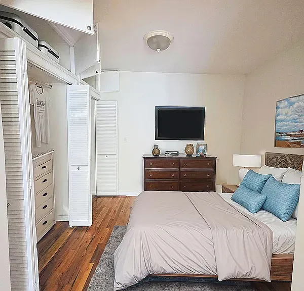 1126 3rd Ave #2A — Photo 4