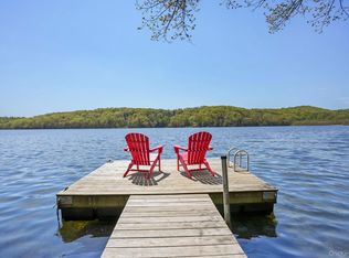 1085 Barrett Circle W, Carmel, NY 10512