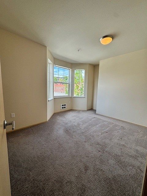 1st image of 1409 Queen Anne Ave N #504