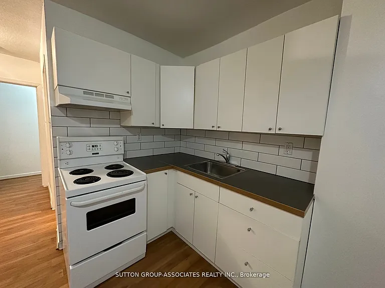 52 Metcalfe St #101 — Photo 12