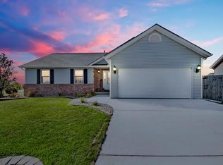 1906 Cobblestone, Washington, IL 61571