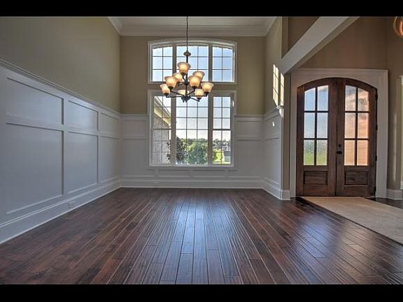 4th image of 243 Lake Vista Cir
