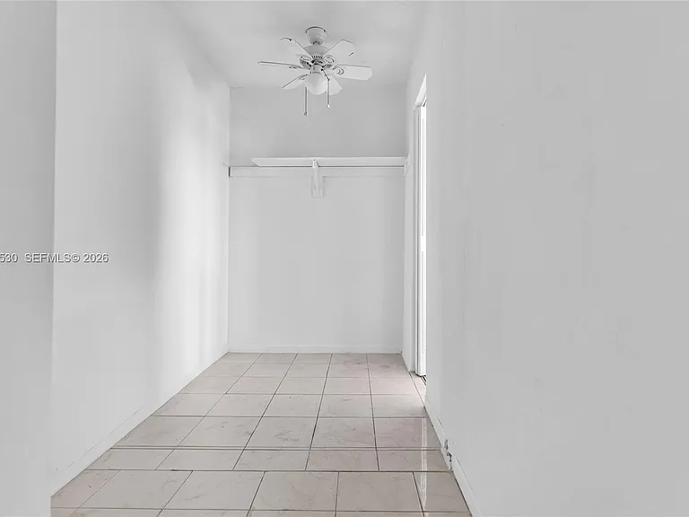714 NE 10th St #307 — Photo 10