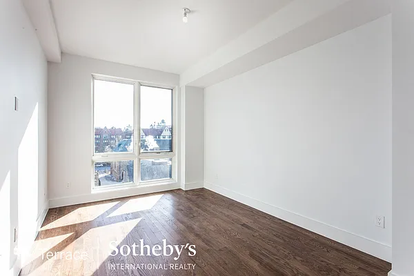 Rented by Terrace Sotheby's International Realty | media 18