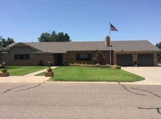 1605 19th St, Woodward, OK 73801
