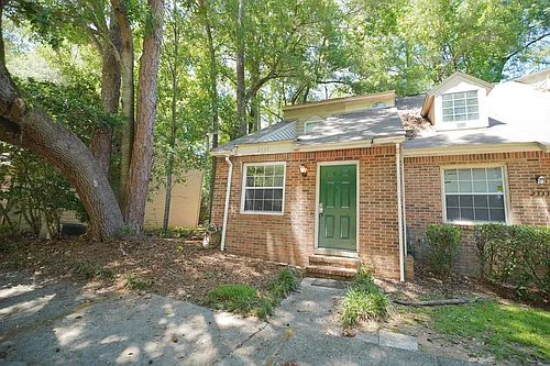 2335 Parrot Ln Photo 1