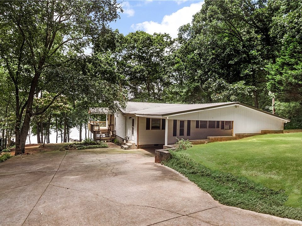 1st image of 114 Beaver Ln