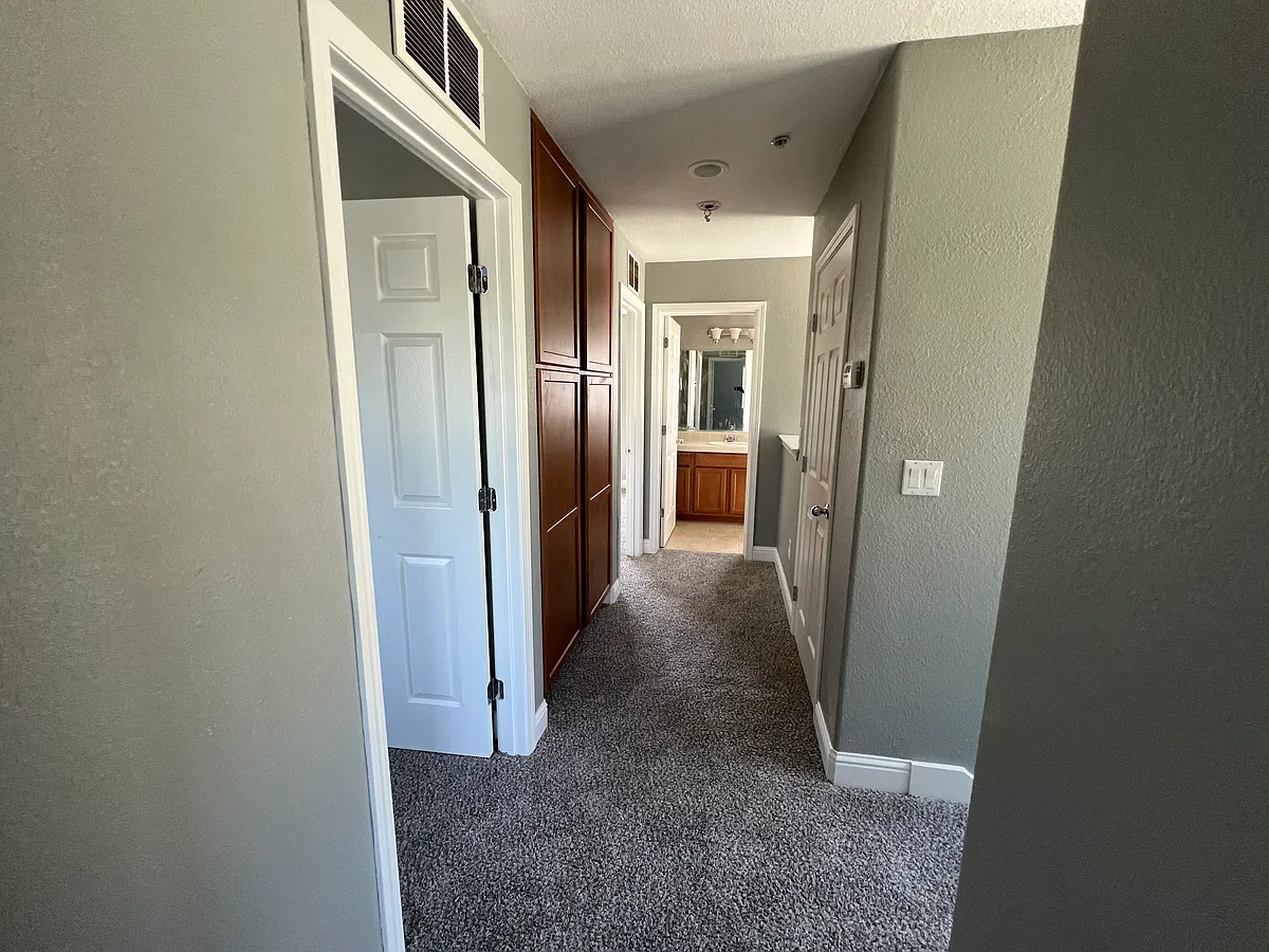 Building Photo - 7139 Humanity Ln