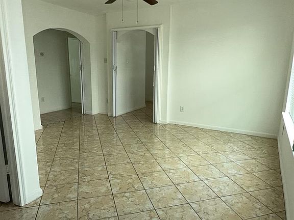 3rd image of 10834 Cane Grove Ln
