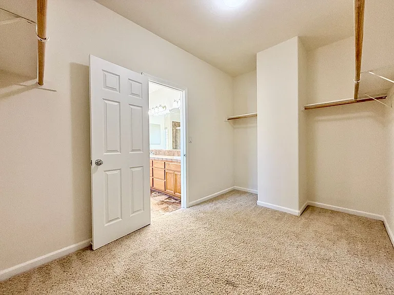23 Timberhill Ct — Photo 56