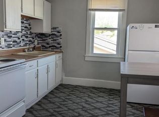 709 N Webster St APT 2B, Kokomo, IN 46901