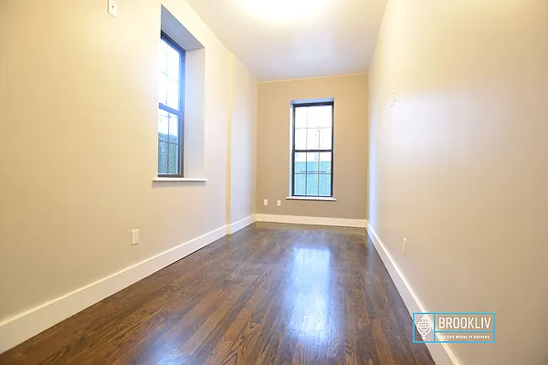 Rented by null | media 14