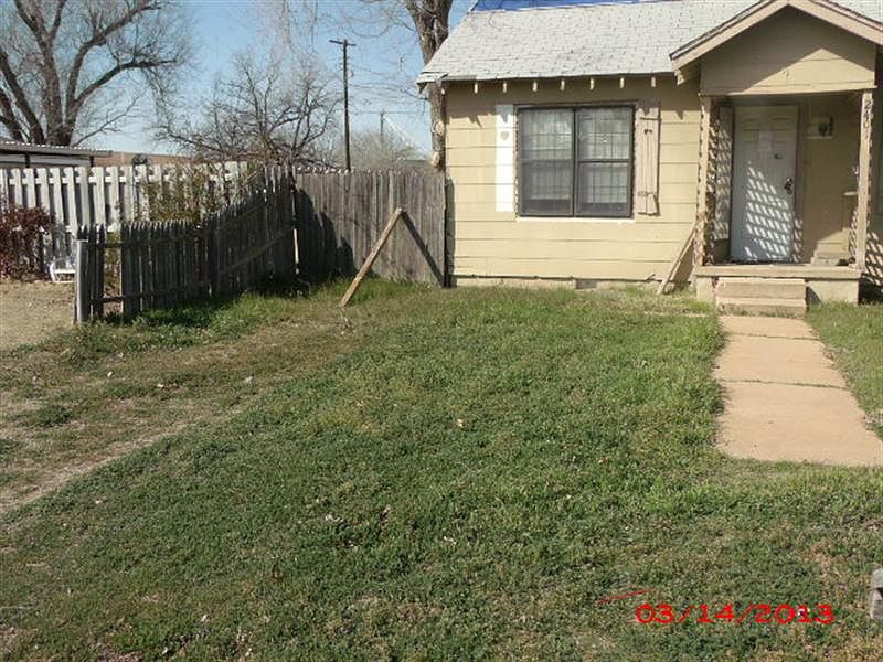 2nd image of 2401 SW J Ave