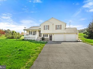 15 P & Q Rd, Biglerville, PA 17307