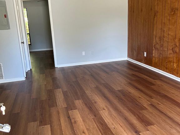 2nd image of 7843 Jasper Ave