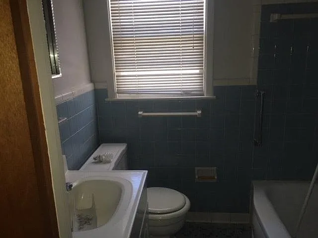 5243 Laurie Ln — Photo 11