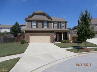 561 Collingsworth Ln, Lawrenceville, GA 30043