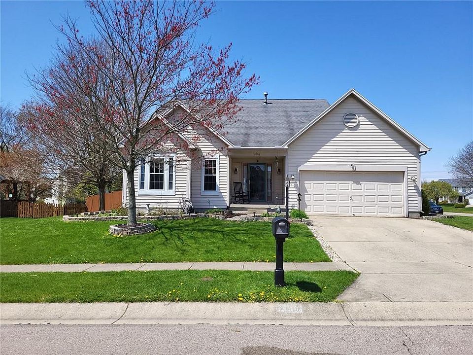 1st image of 1001 Decker Dr