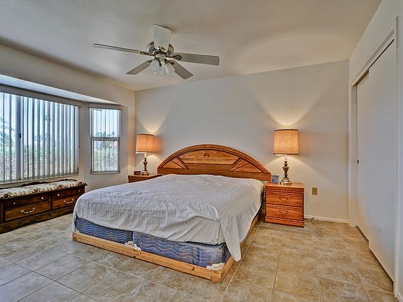 5th image of 20803 N 148th Dr