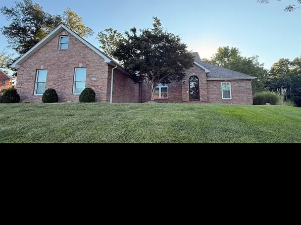 1110 Trailridge Dr, Jackson, MO 63755