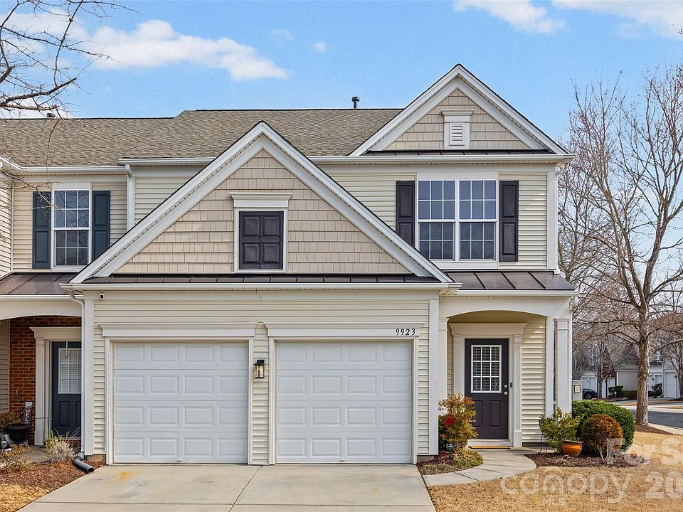 1st image of 9923 Fallon Trace Ave