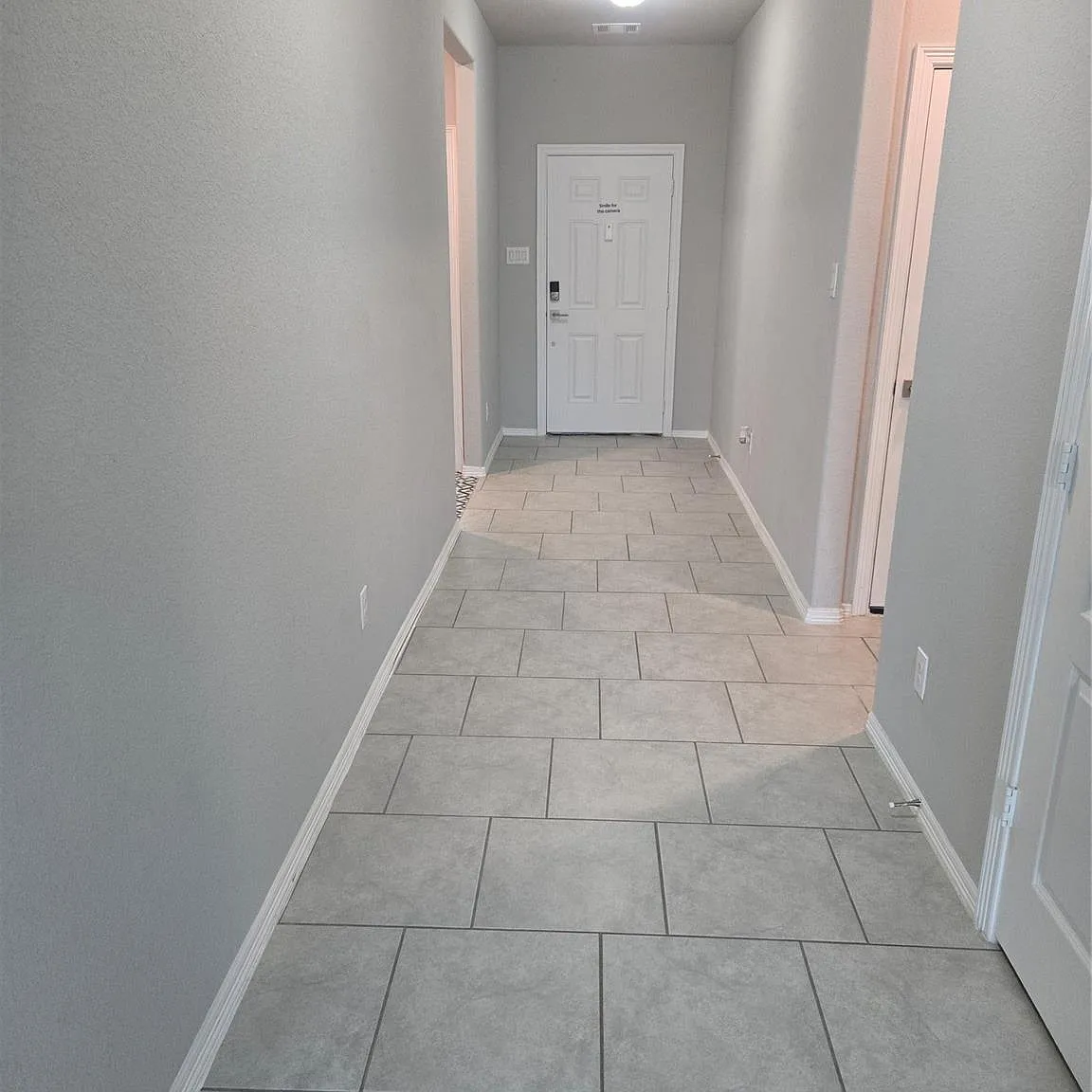 3 bed, 2.0 bath, 1558 sqft, $2,300 — Photo 3