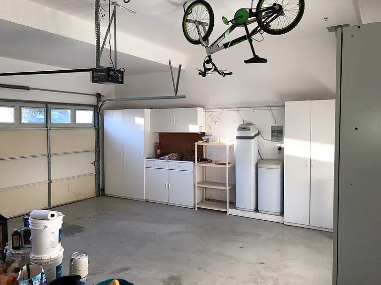 Sandyhills Dr — Photo 13