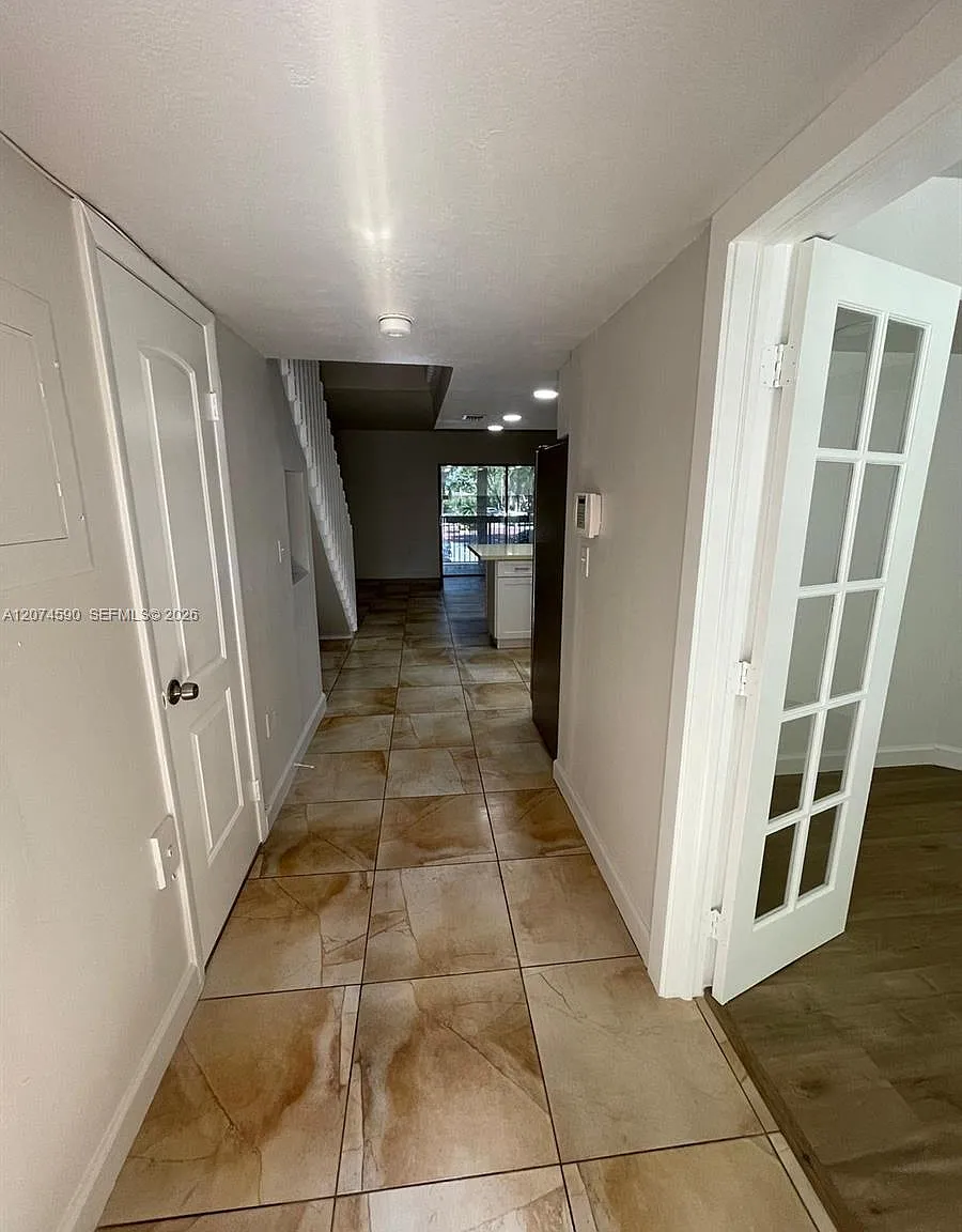 Elan At Calusa Condo Ix — Photo 4
