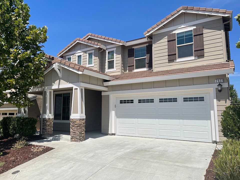 1st image of 2927 Laredo Dr