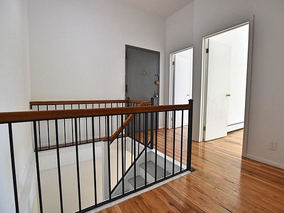 4th image of 311 Atlantic Ave #3