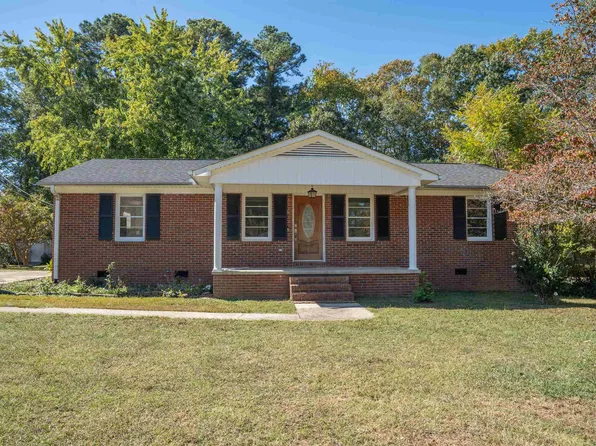 157 Sunset Dr, Cowpens, SC 29330