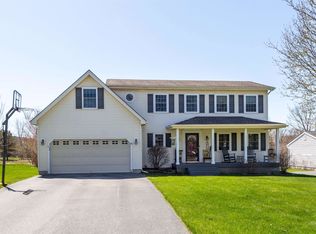 47 Bingham Ln, Williston, VT 05495