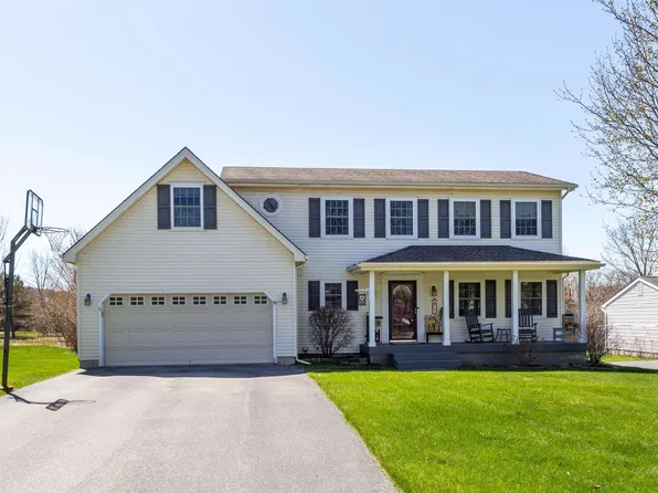 47 Bingham Lane, Williston, VT 05495