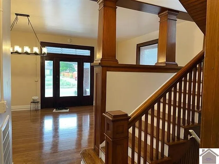 1507 Jefferson St — Photo 10