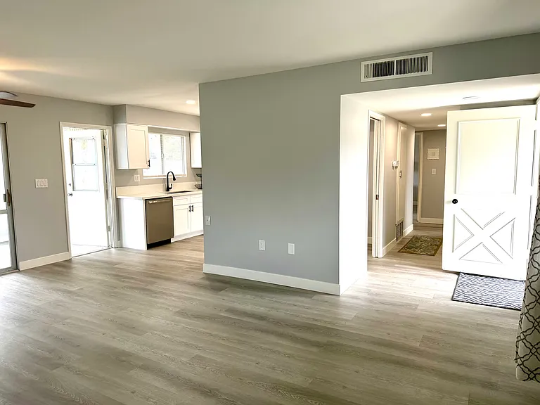 26090 Portrush Dr — Photo 9