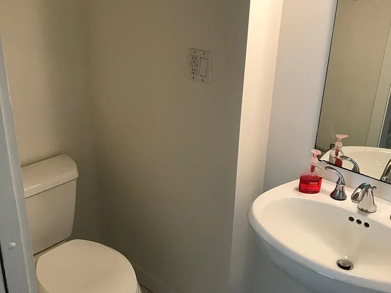 715 Caroline St #103 — Photo 25
