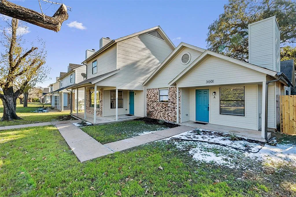 2 bed, 2.0 bath, 1018 sqft, $1,650 — Photo 1